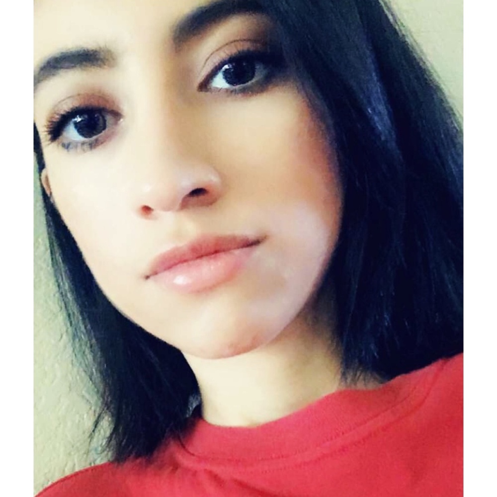 Meet your Posher, Valerie